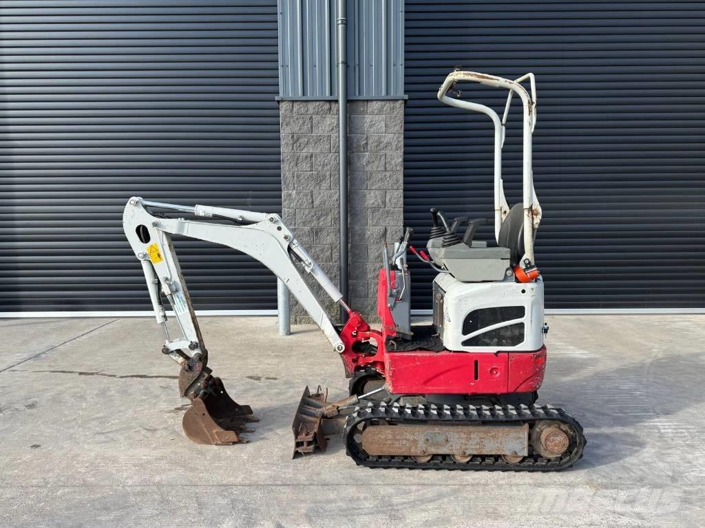 Takeuchi TB 210 R Mini excavatoare < 7t