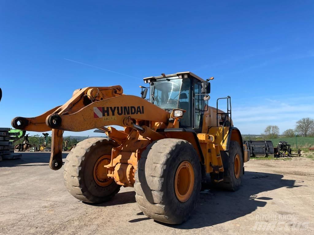 Hyundai HL 975 Incarcator pe pneuri