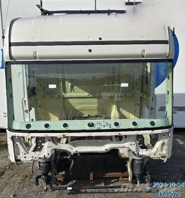 Scania R Cabine si interior