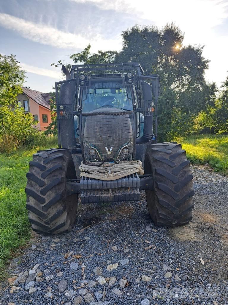 Valtra T 234 Direct Tractoare forestiere