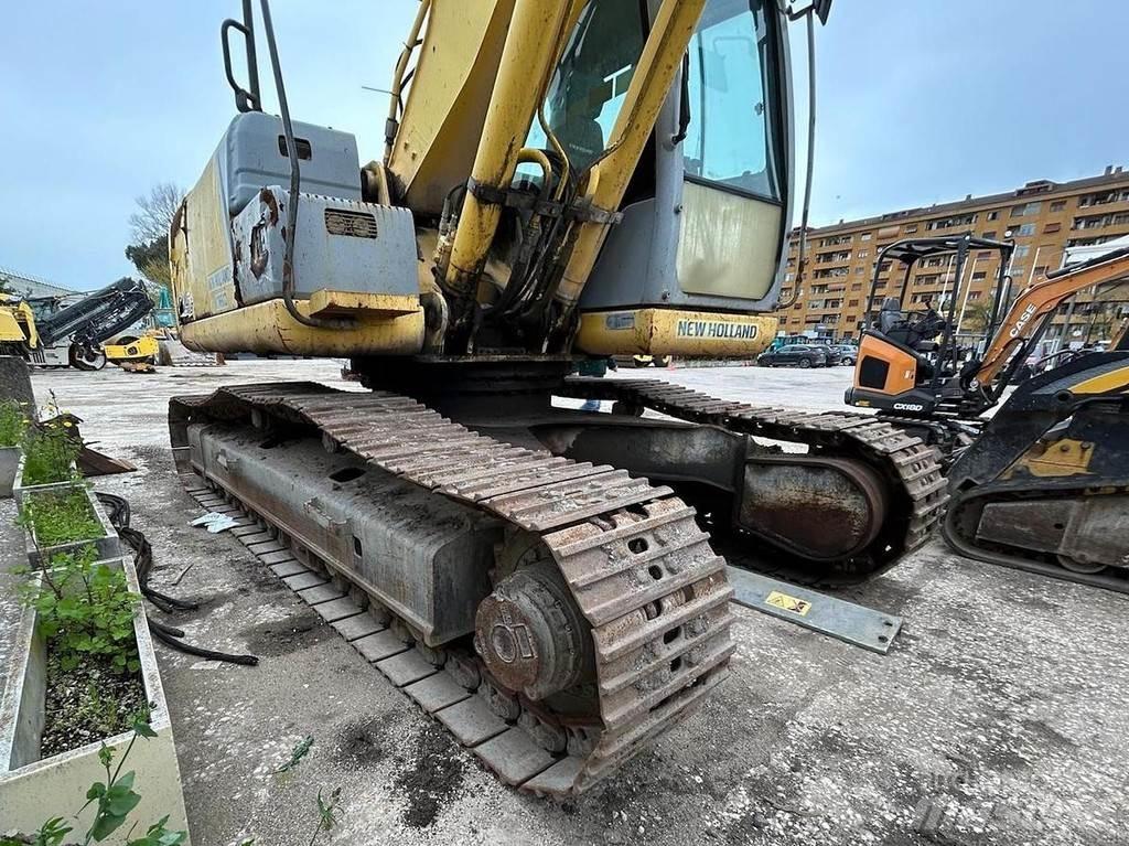 New Holland E215B Excavatoare speciale