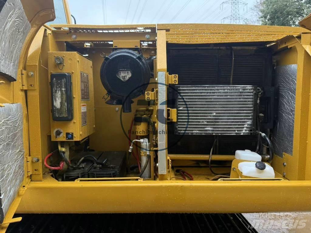 CAT 320 C L Excavatoare pe șenile
