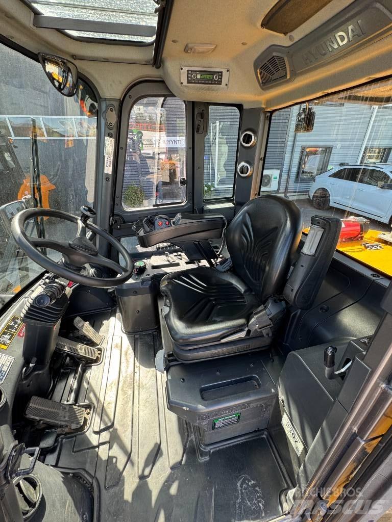 Hyundai 80D-9 Stivuitor diesel