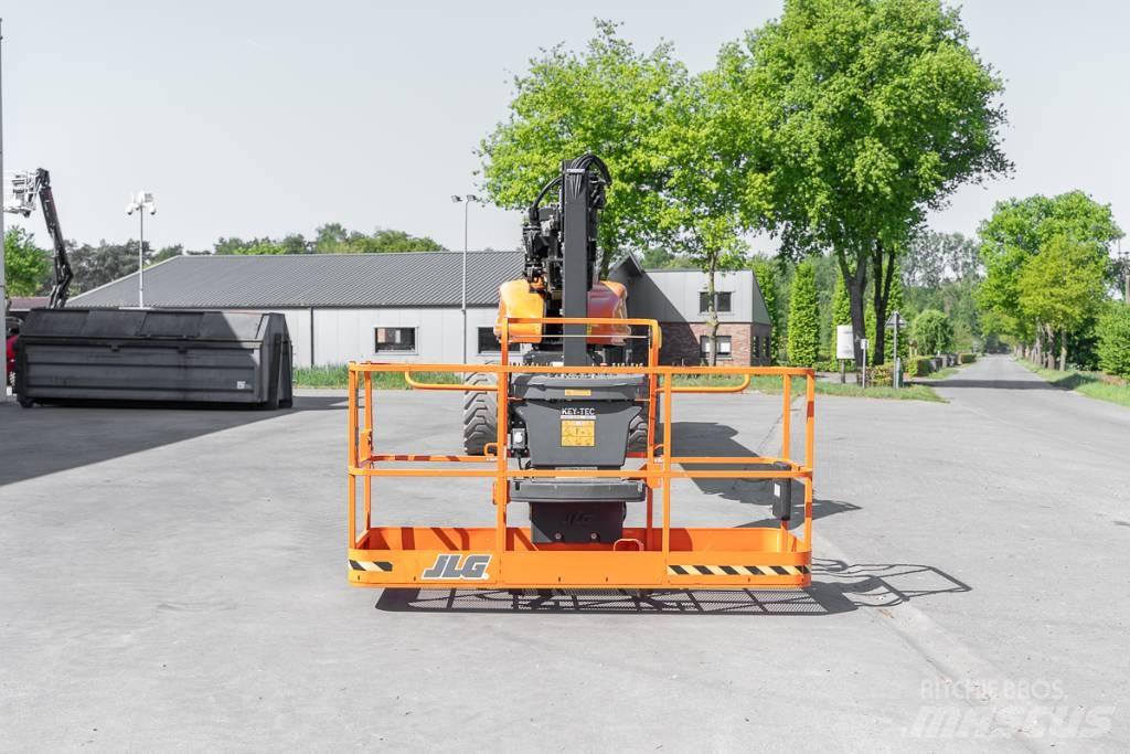 JLG 1350 SJP Nacele cu brat telescopic