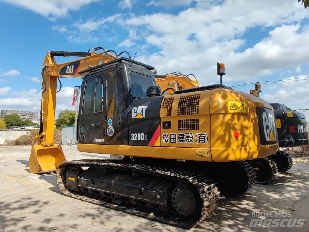 CAT 320D2 Excavatoare pe șenile
