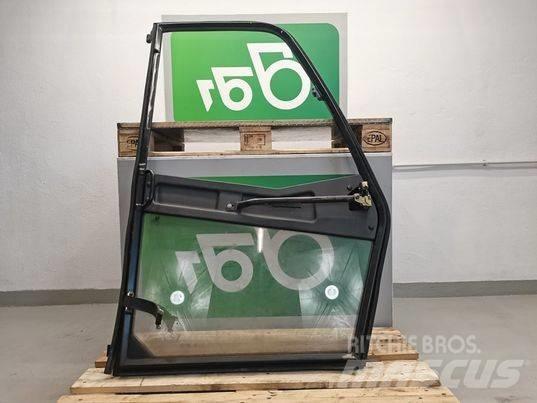 JLG 4017PS door Cabine si interior