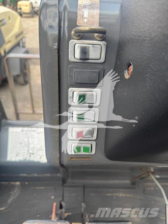 CASE 586H Masini de teren dificil