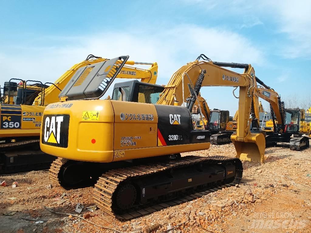 CAT 320D2 Excavatoare 7t - 12t