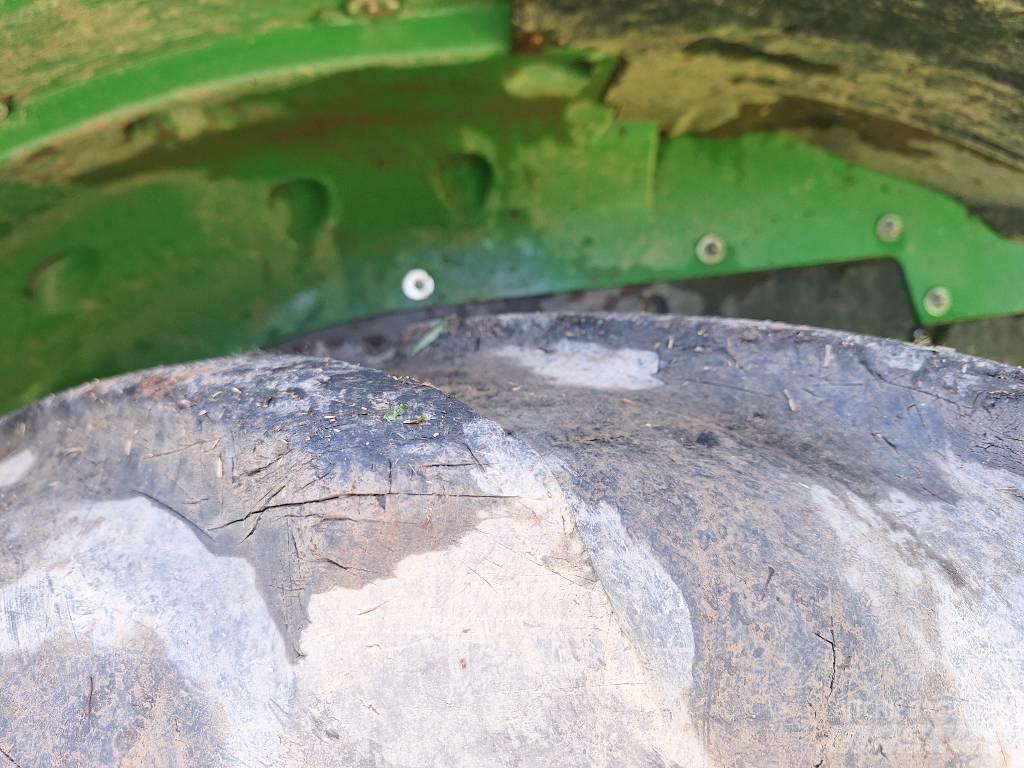 John Deere 5125R Tractoare