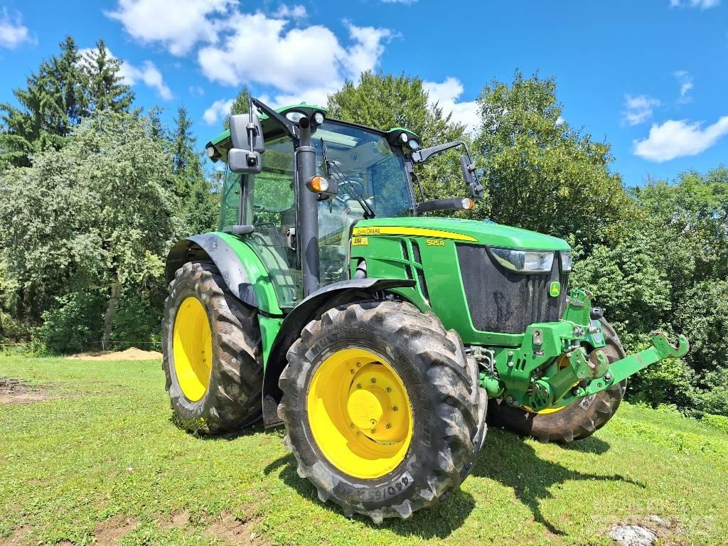 John Deere 5125R Tractoare
