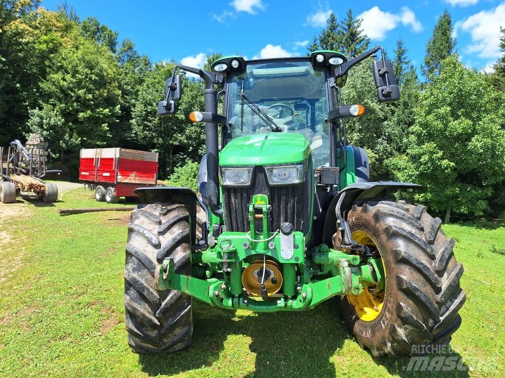 John Deere 5125R Tractoare