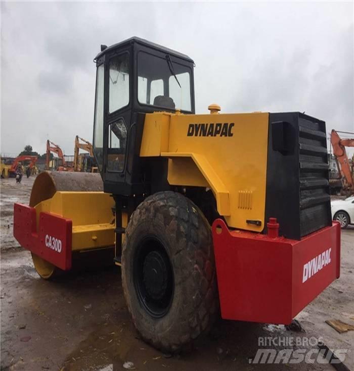 Dynapac CA 30 D Compactoare monocilindrice