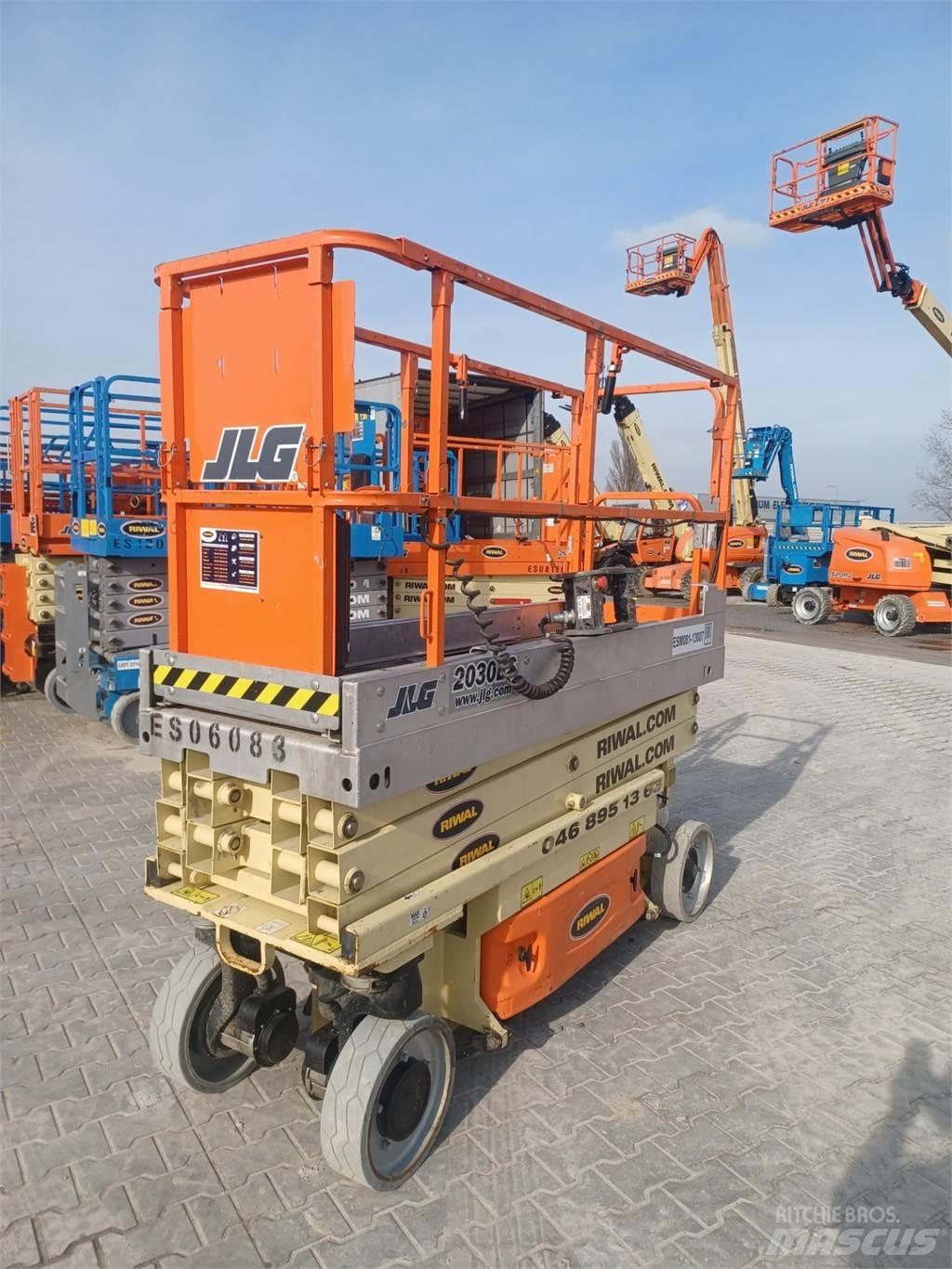 JLG 2030ES Platforme foarfeca