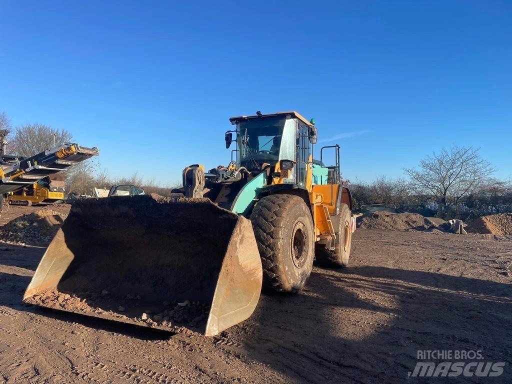Hyundai HL970A Incarcator pe pneuri