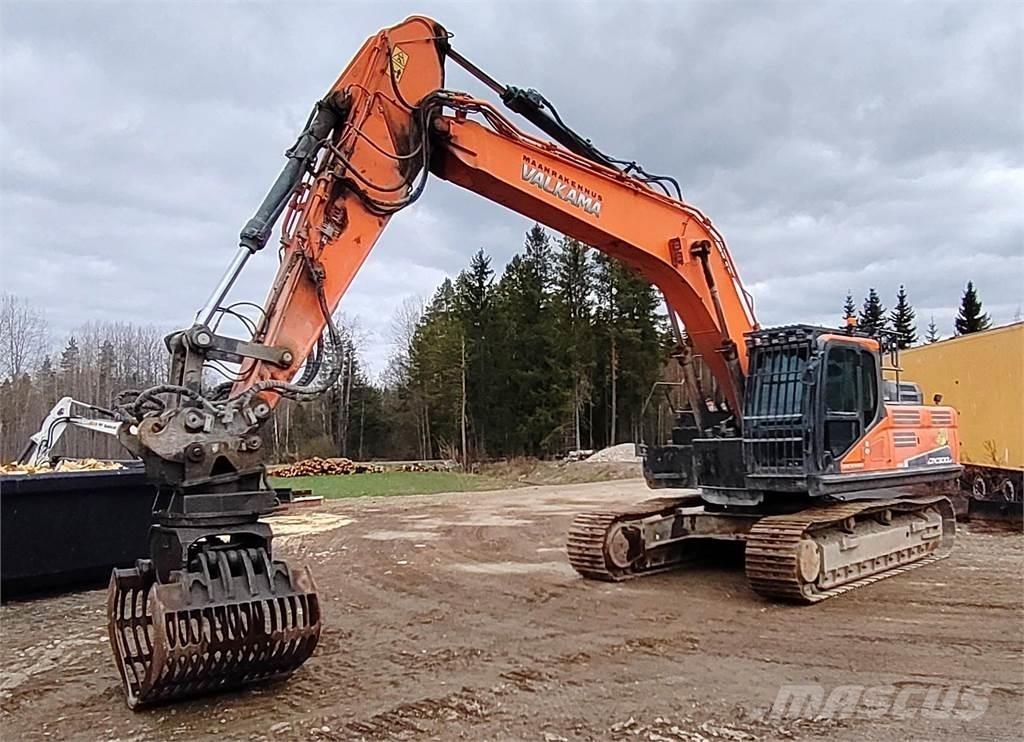 Doosan DX300 LC-5 Excavatoare pe șenile
