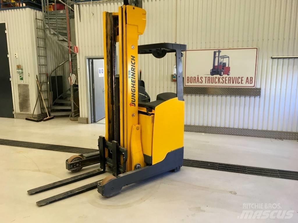 Jungheinrich ETV 214 Stivuitor cu catarg retractabil
