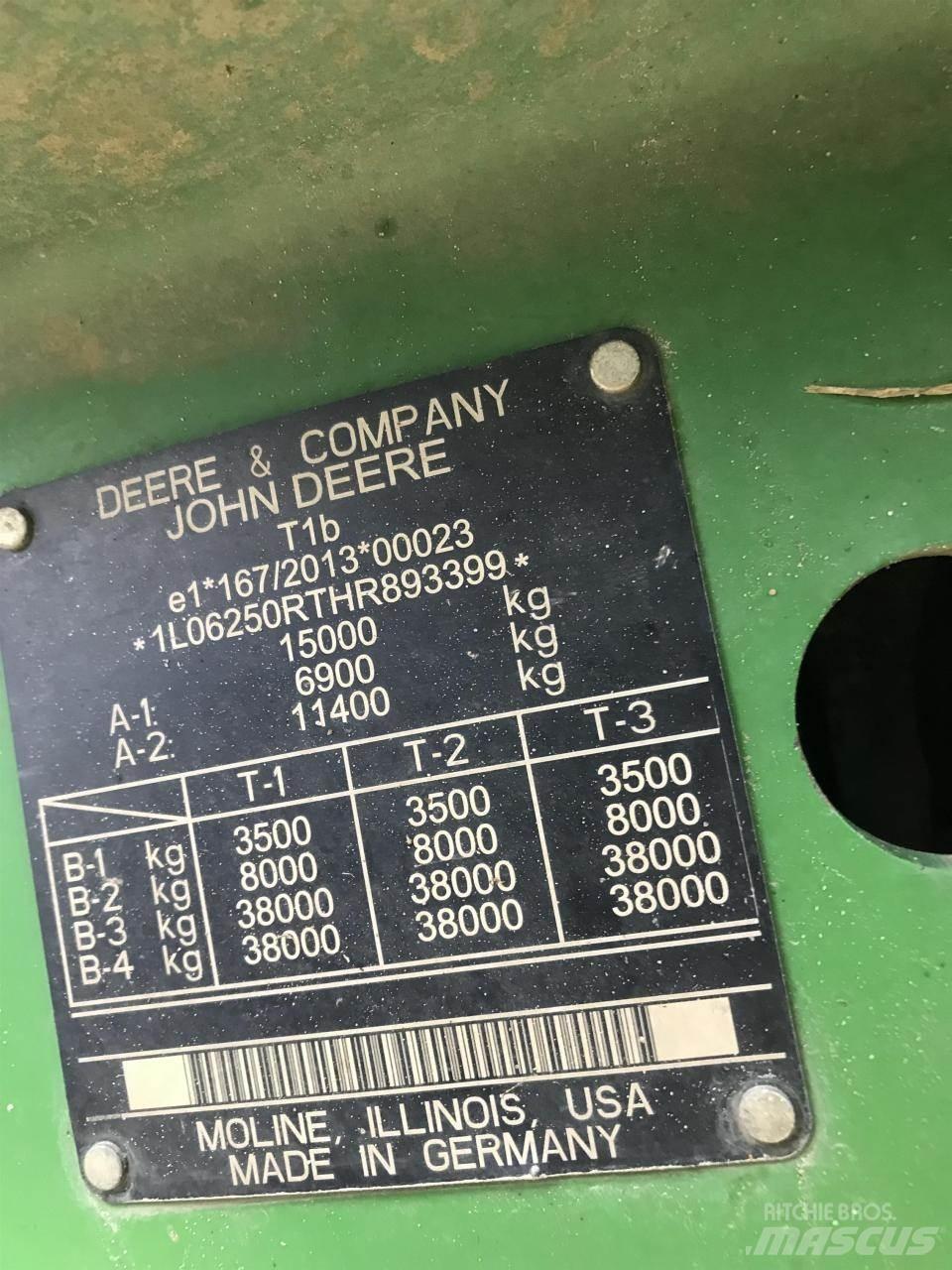 John Deere 6250R Tractoare