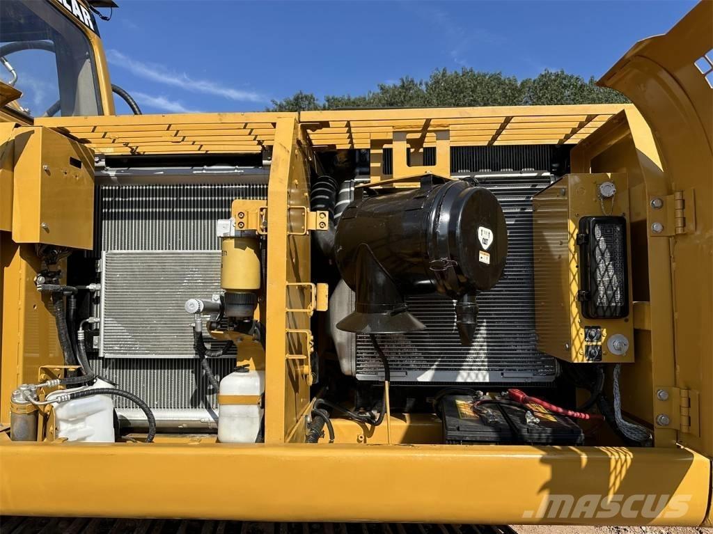 CAT 325 CL Excavatoare pe șenile
