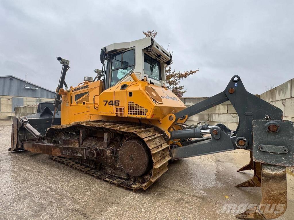 Liebherr PR 746 L Buldozere pe senile