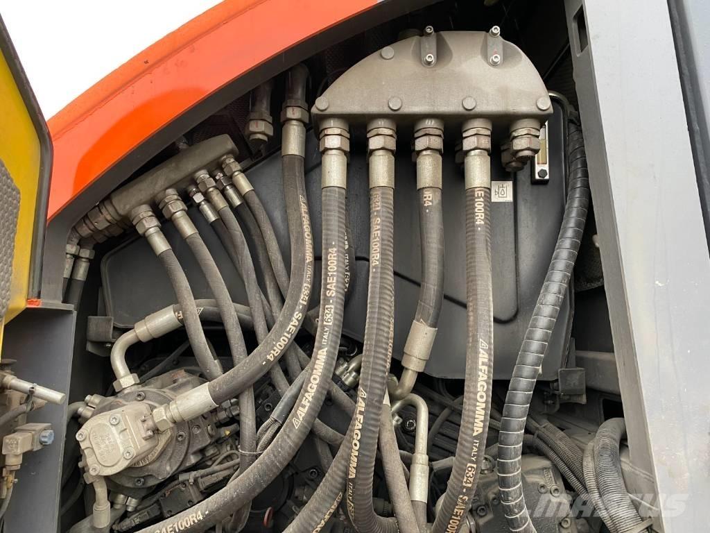 Bomag BMF 2500 S Pavatoare asfalt