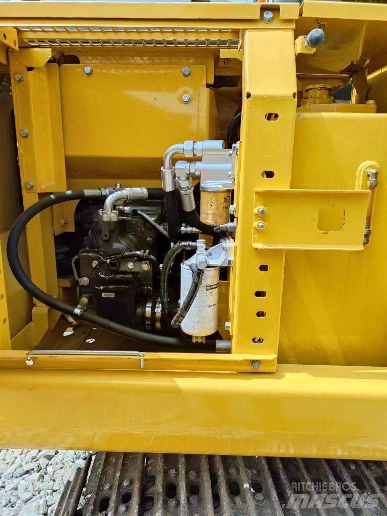 Komatsu PC 110 Excavatoare 7t - 12t