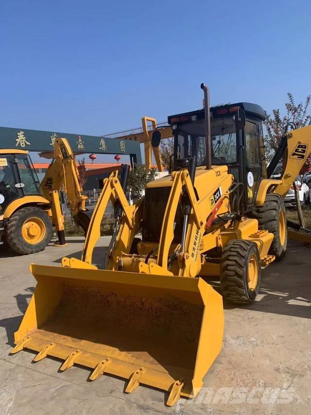 JCB 3 CX Incarcator pe pneuri