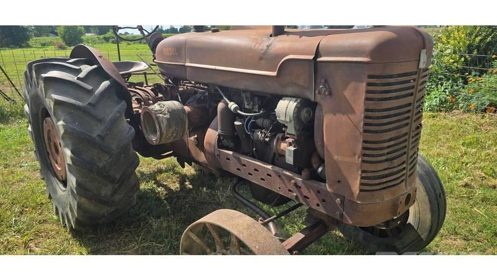 McCormick WD-6 Tractoare