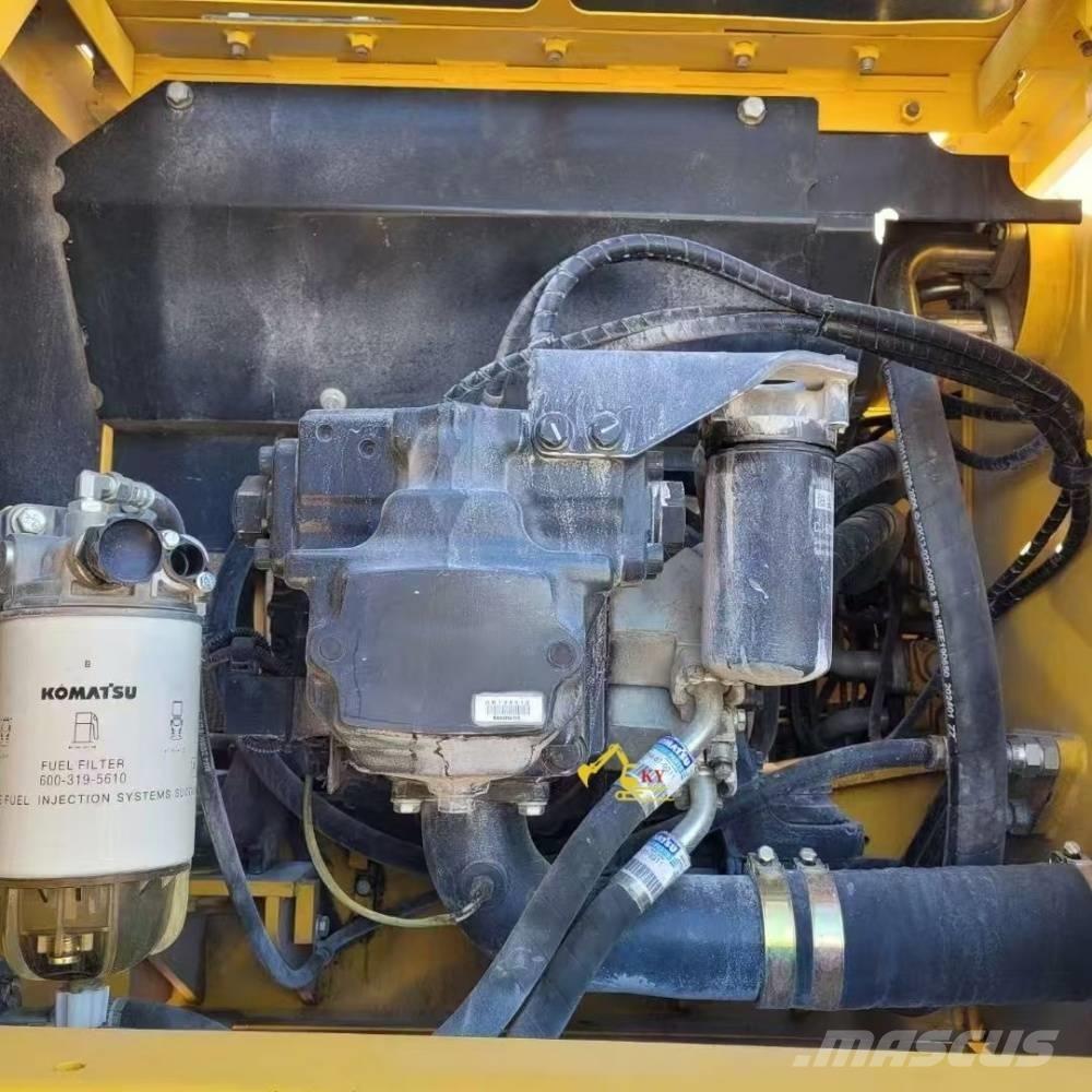 Komatsu PC 210-8 Excavatoare pe șenile
