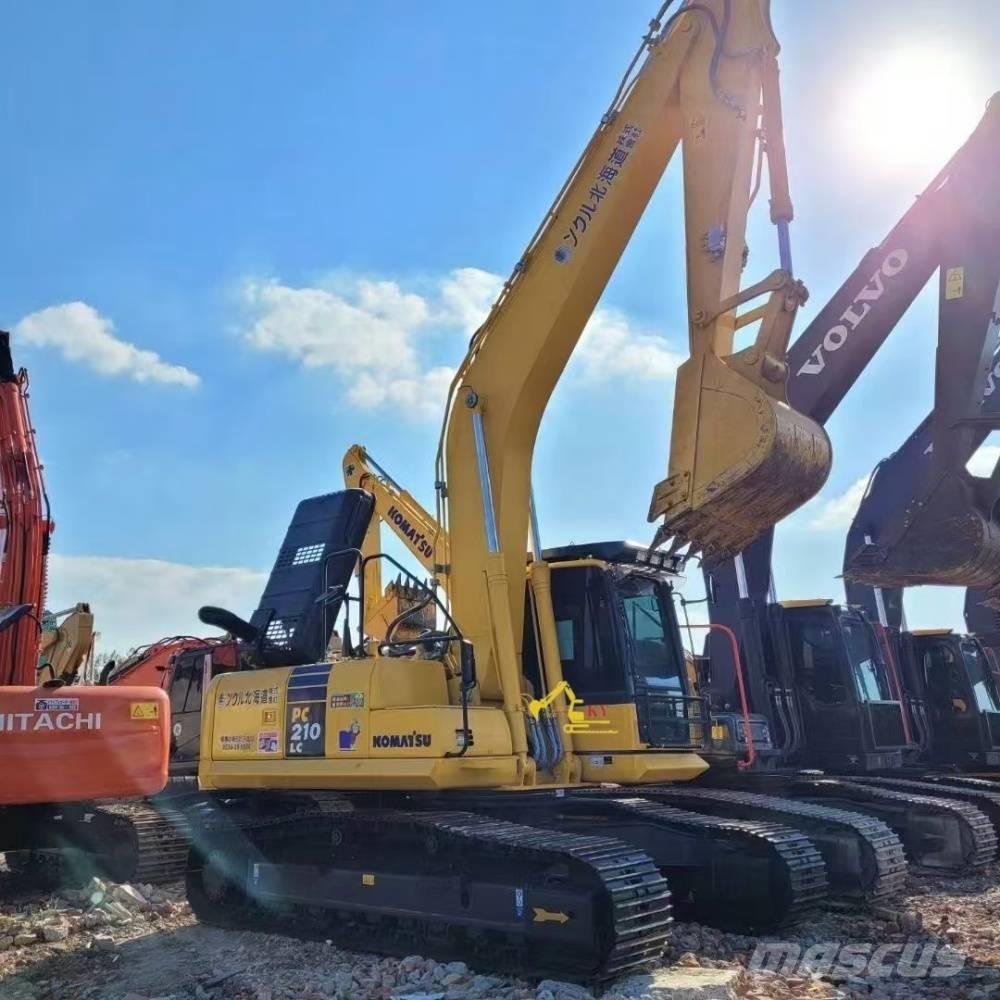 Komatsu PC 210-8 Excavatoare pe șenile
