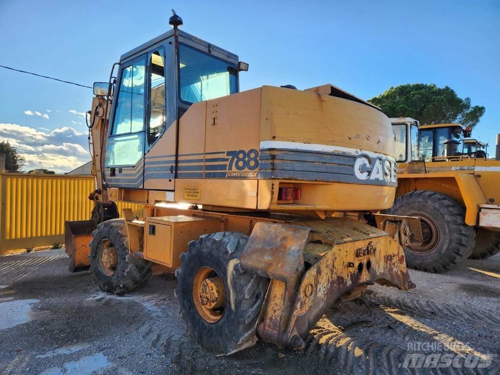 CASE 788 P Excavatoare cu roti