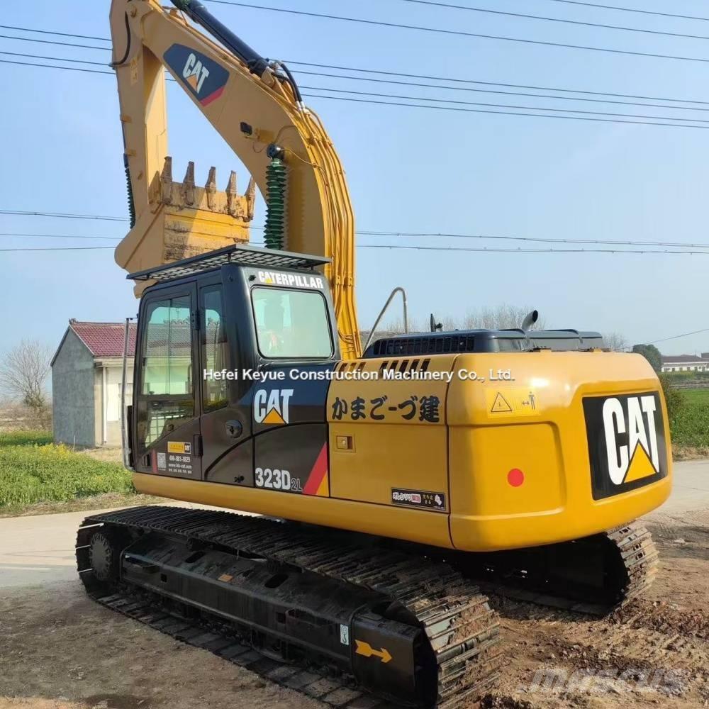 CAT 323gc Excavatoare pe șenile
