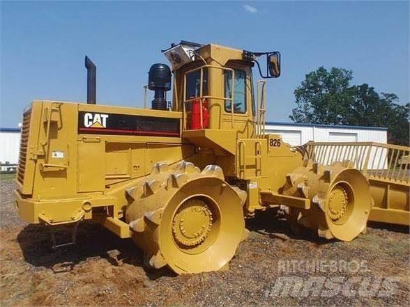 CAT 826C Compactoare deseuri