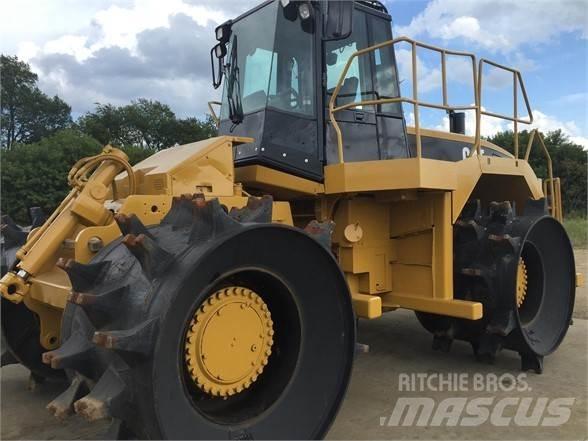 CAT 826G Compactoare deseuri