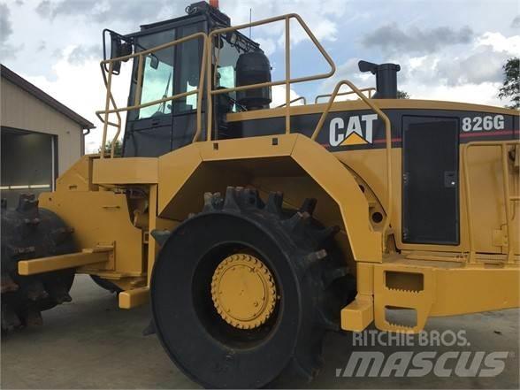 CAT 826G Compactoare deseuri