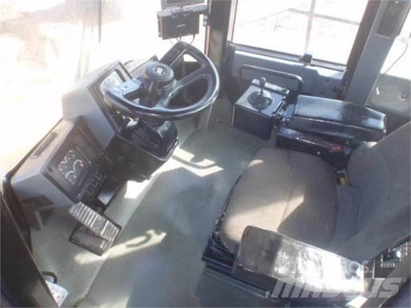 CAT 826G Compactoare deseuri