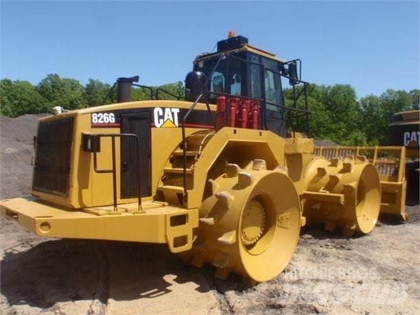 CAT 826G Compactoare deseuri