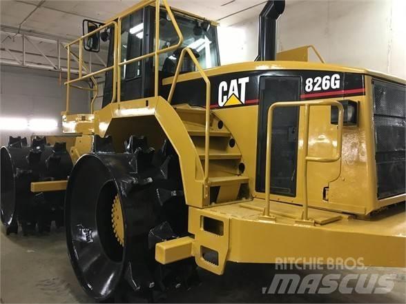 CAT 826G Compactoare deseuri