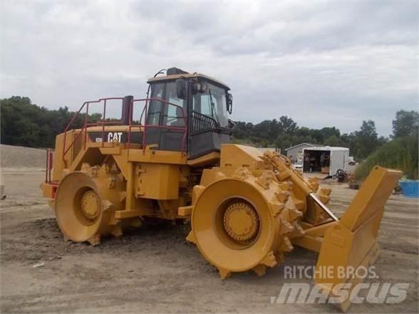 CAT 826H Compactoare deseuri