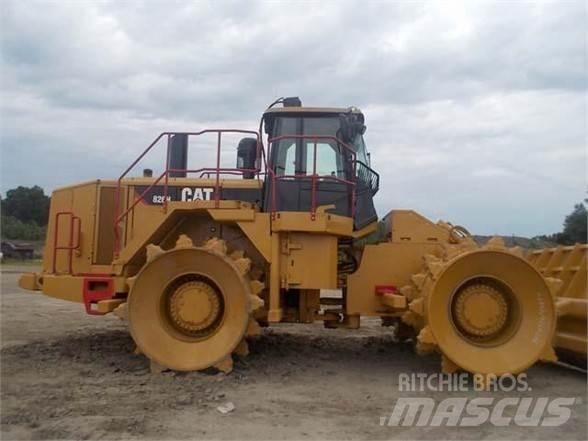 CAT 826H Compactoare deseuri