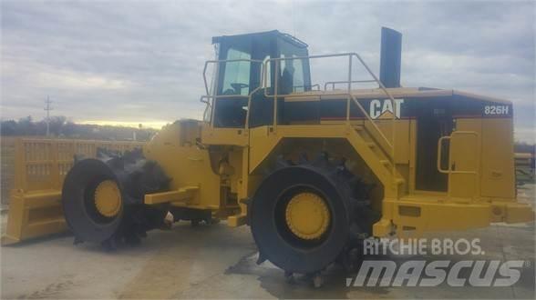 CAT 826H Compactoare deseuri