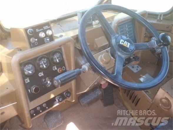 CAT 836C Compactoare deseuri