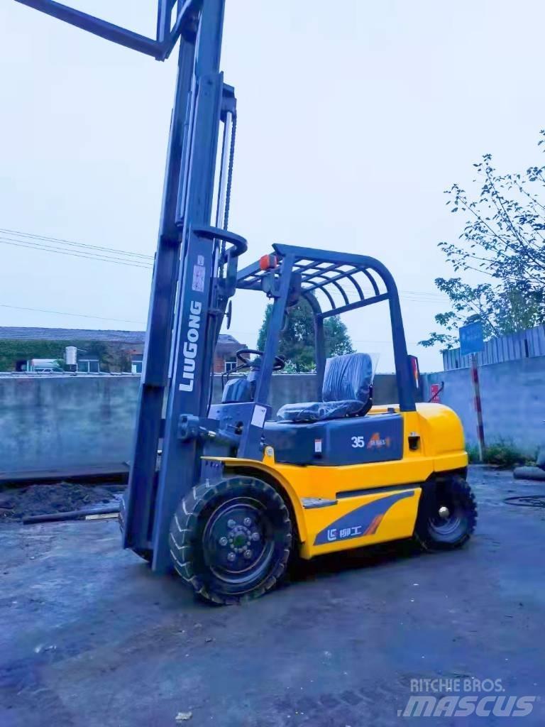 LiuGong CPC 35 Stivuitor diesel