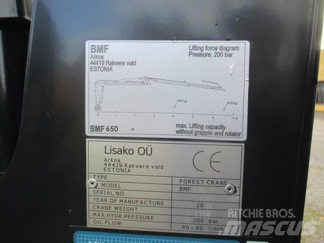 BMF 650 Remorci forestiere