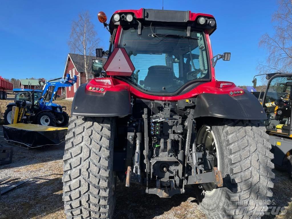 Valtra Valmet N134 Tractoare
