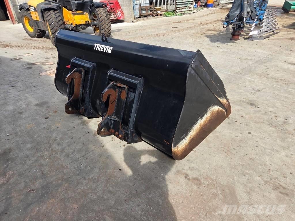 JLG 2450 / 2400 Accesorii încarcatoare frontale