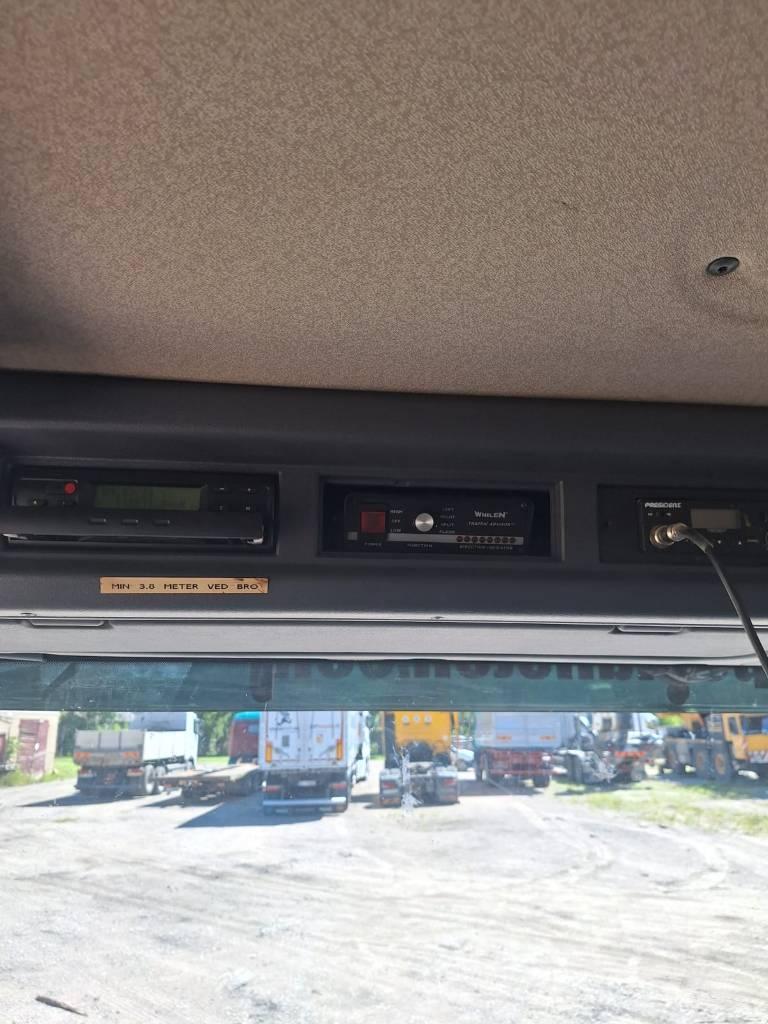 Scania P 3210 Macarale de încarcat