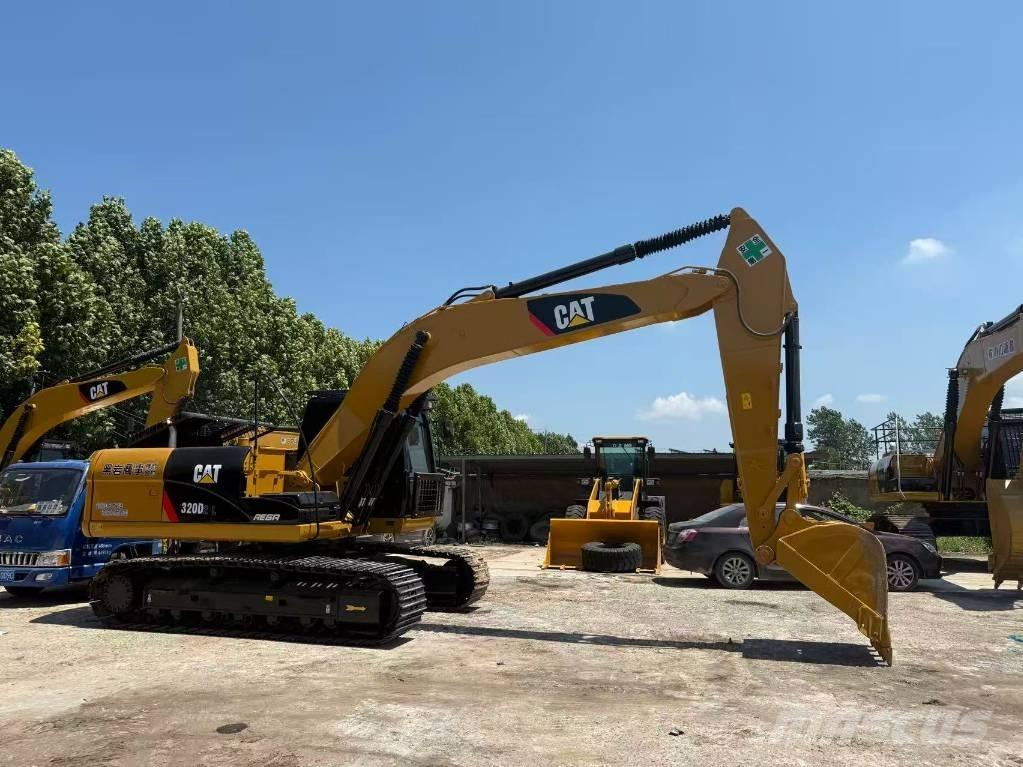 CAT 320 D Excavatoare pe șenile
