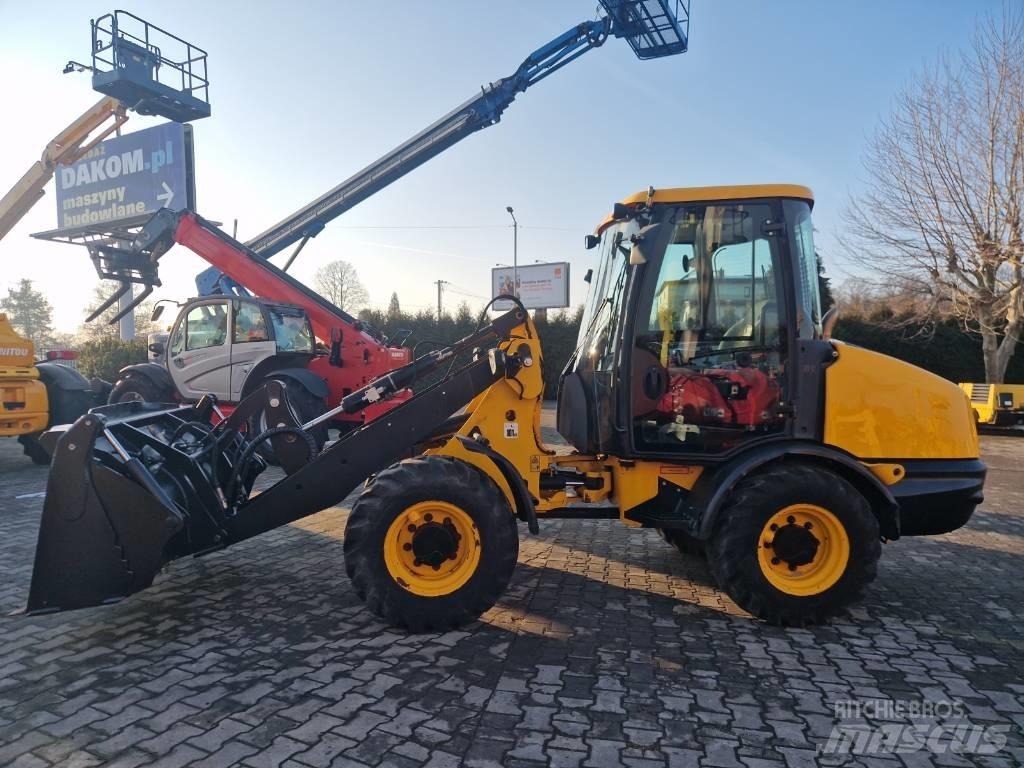JCB 406 B Incarcator pe pneuri