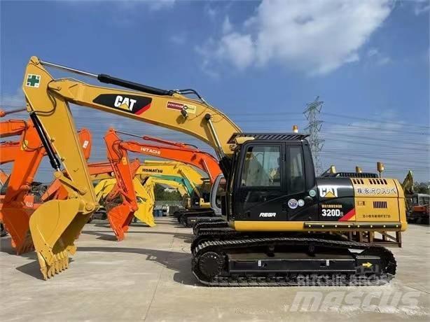 CAT 320 D Excavatoare pe șenile
