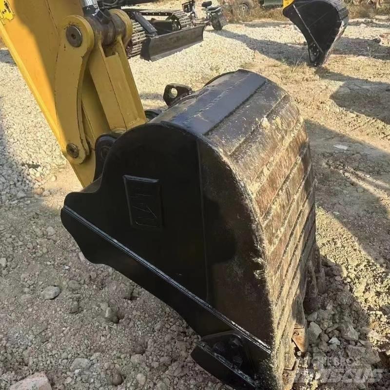 CAT 307 Excavatoare pe șenile
